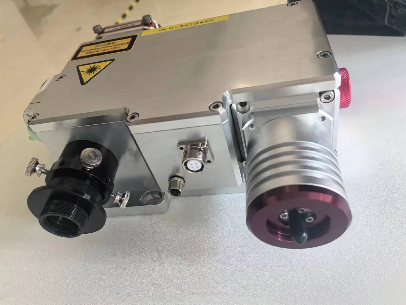 ������˿���豸����